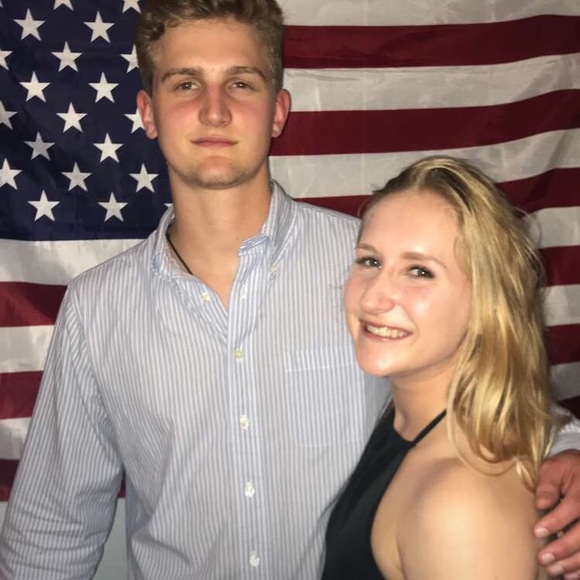 Meet your Posher, Taylor - Picture 1 of 1